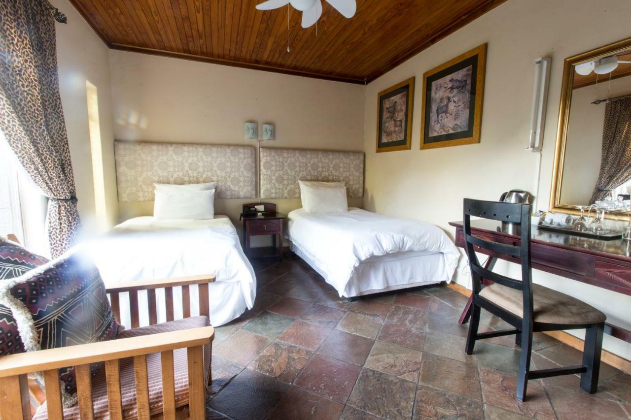 Belladona Guesthouse Mbombela Bagian luar foto