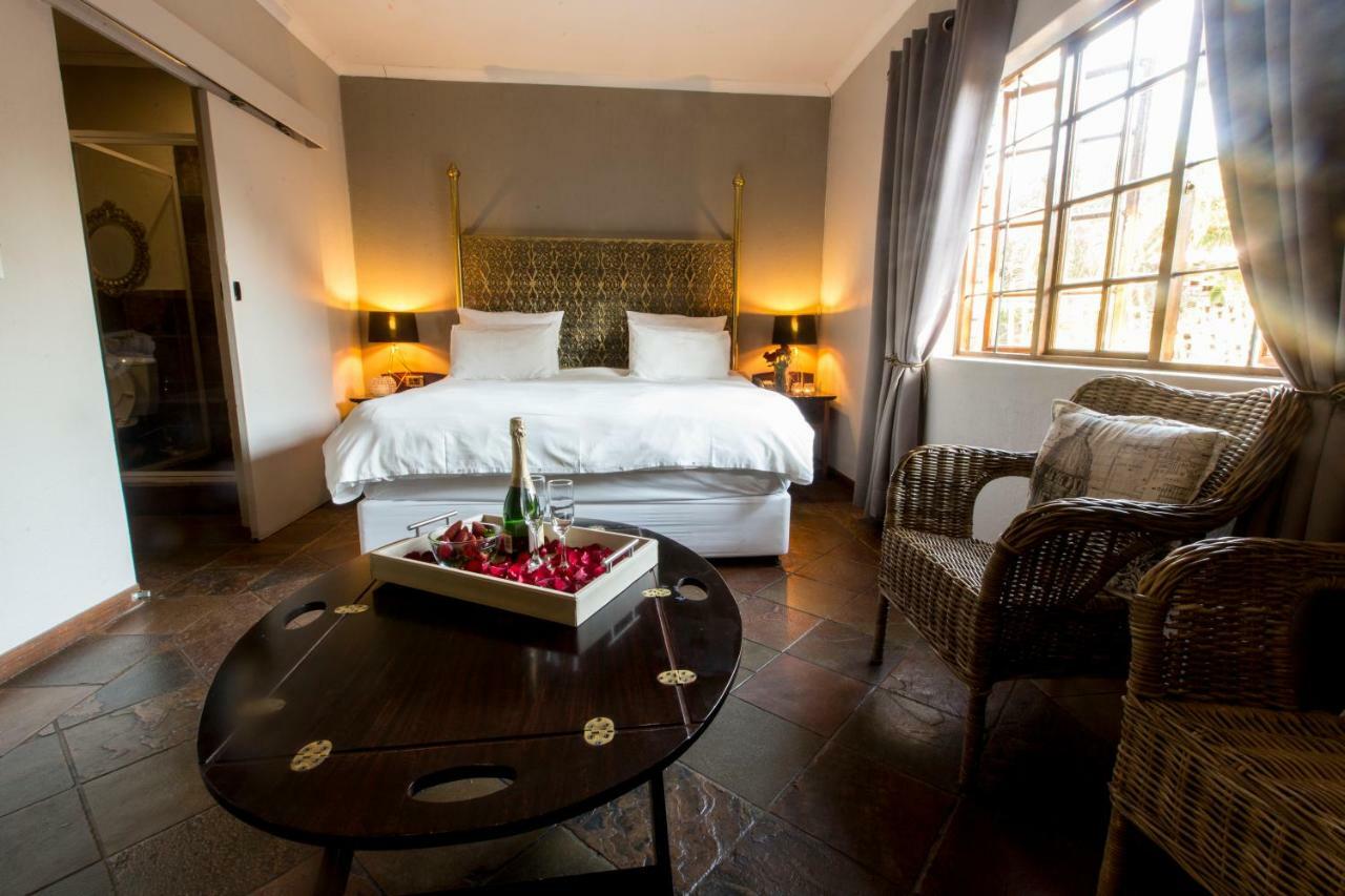 Belladona Guesthouse Mbombela Bagian luar foto