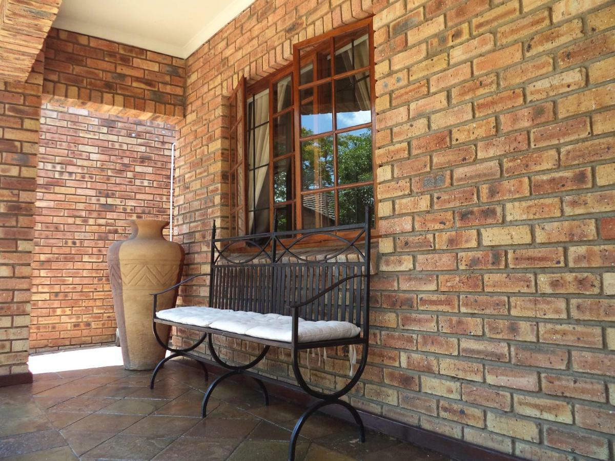 Belladona Guesthouse Mbombela Bagian luar foto